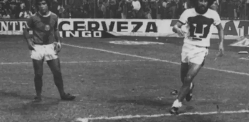 Rivalidad América vs Pumas: el fichaje de Toño de la Torre que la encendió