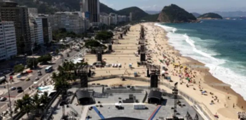Río de Janeiro vibra con la fiebre de Shakira antes del megaconcierto en Copacabana