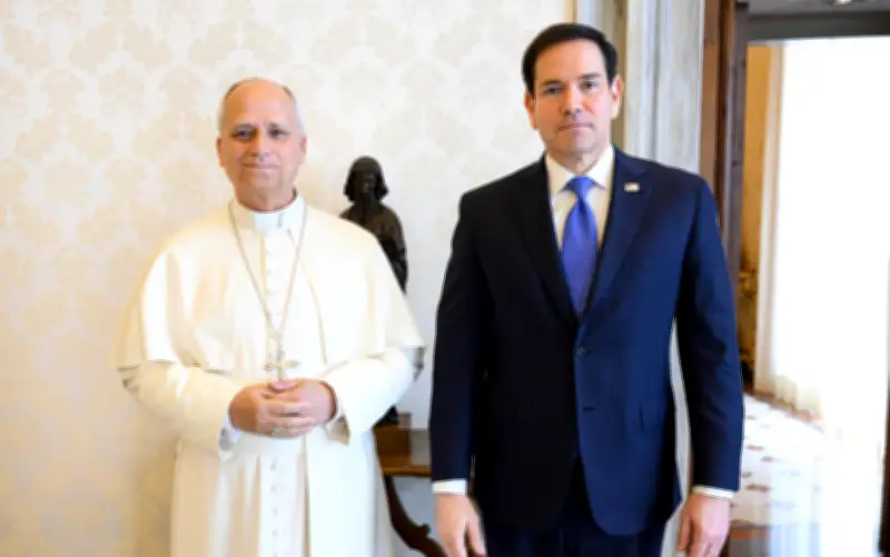 Rubio busca calmar tensiones con el papa León XIV tras críticas de Trump