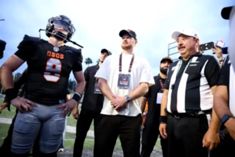 Sam Darnold cautiva a los aficionados regios