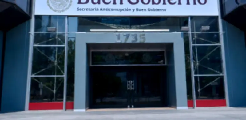 Sancionan a 10 funcionarios federales por faltas y negligencias