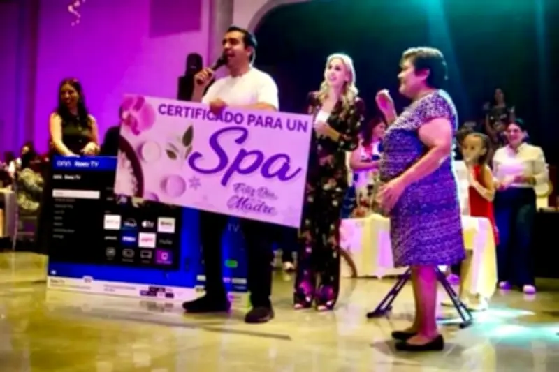 Santa Catarina celebra a las mamás con festival familiar