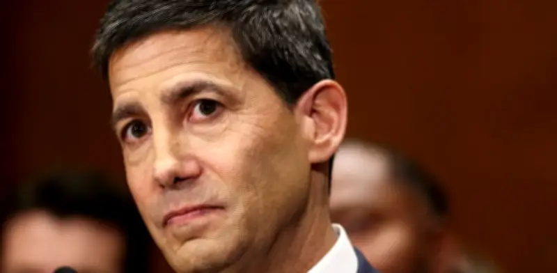 Senado de EE. UU. confirma a Kevin Warsh como miembro de la Fed