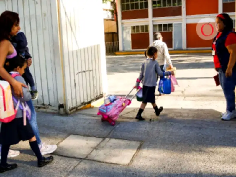 SEP adelanta fin de clases al 5 de junio; piden alternativas