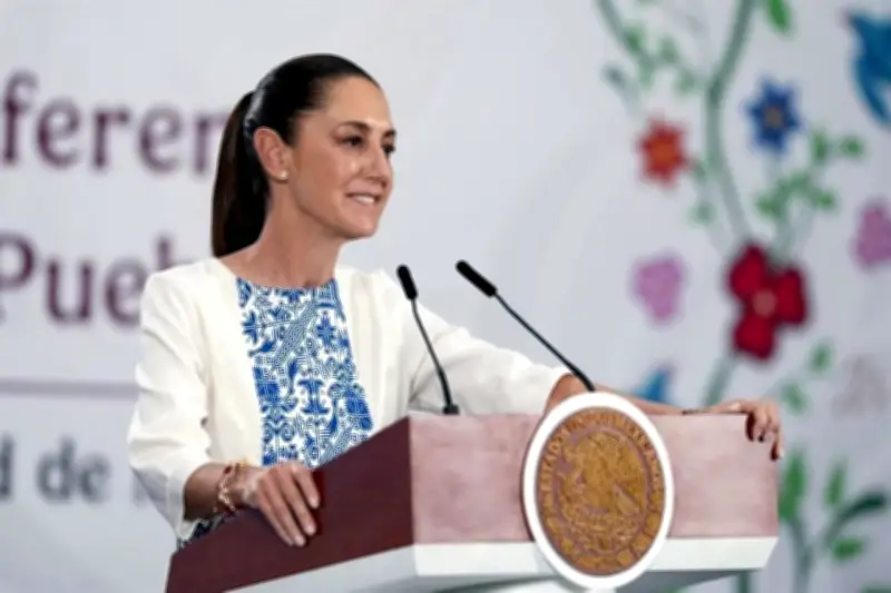 Sheinbaum niega reunión con AMLO; aclara rumores