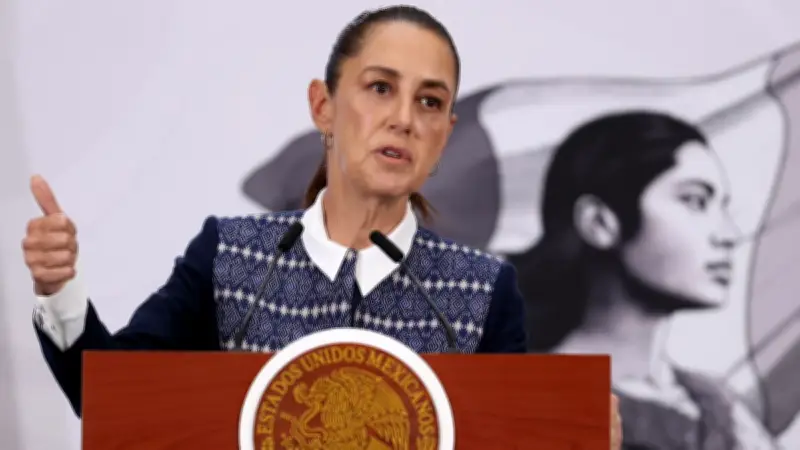 Sheinbaum: Presidenta está fuerte, sólida y segura ante caso Rocha