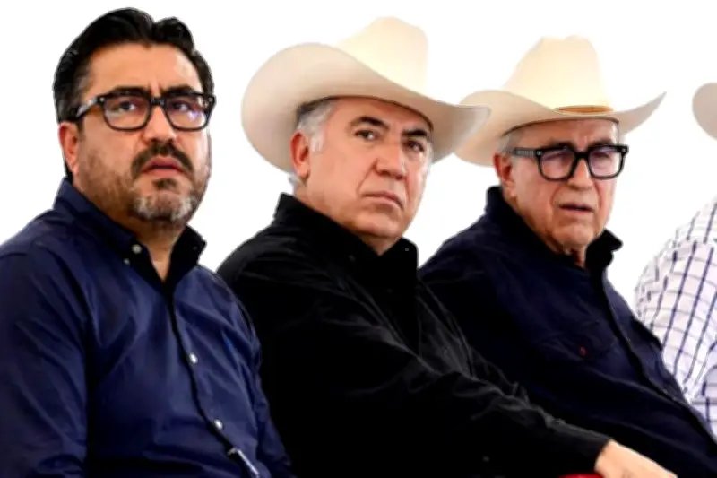 Sheinbaum revela fichas rojas contra Rocha y acusados en Sinaloa