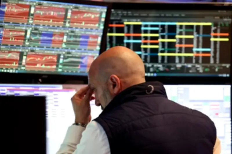 S&P 500 cierra por arriba de 7,500 puntos por primera vez