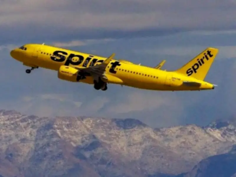 Spirit Airlines quiebra por guerra EU-Irán y falta de rescate