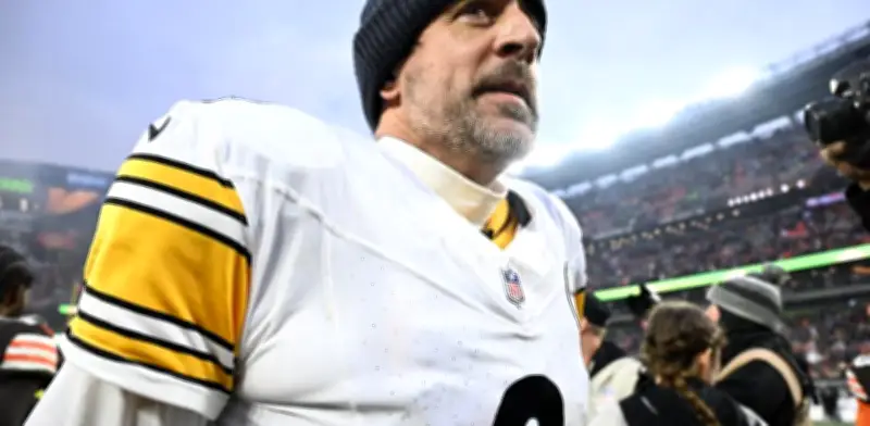 Steelers ponen ultimátum a Aaron Rodgers tras espera interminable