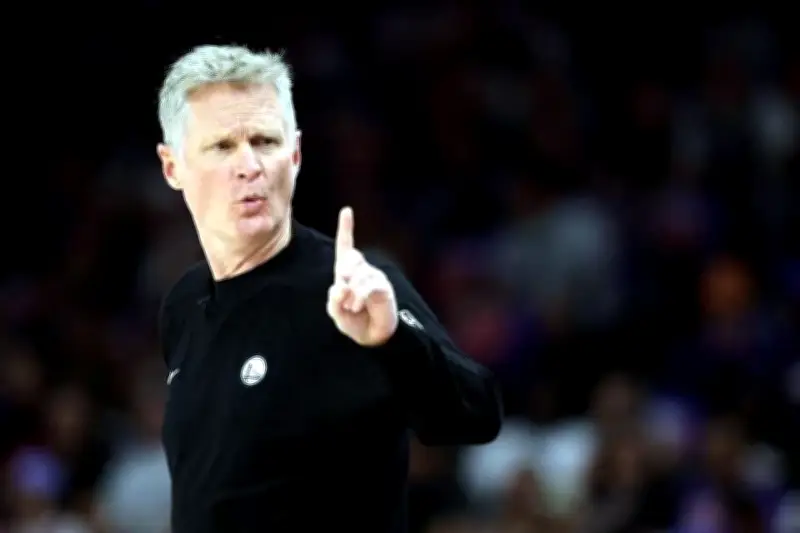 Steve Kerr firma extensión de dos años con Warriors