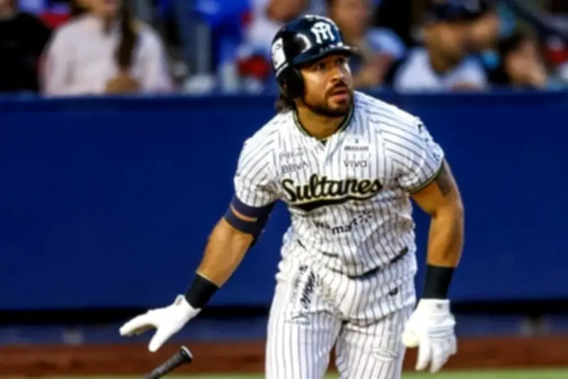 Sultanes se sacude el 'sin hit' y barre a Charros en casa