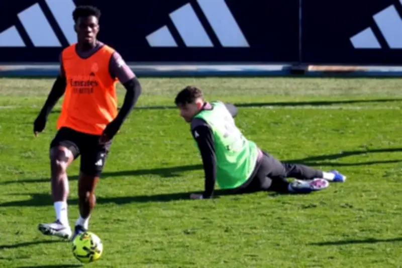 Tchouaméni entrena normal tras altercado con Valverde