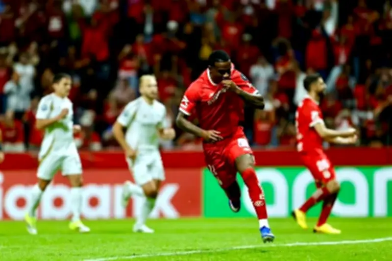 Toluca golea en casa y avanza a la final de la Concachampions