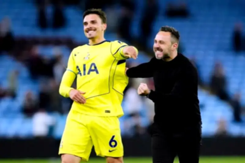 Tottenham vence al Aston Villa y sale de zona de descenso
