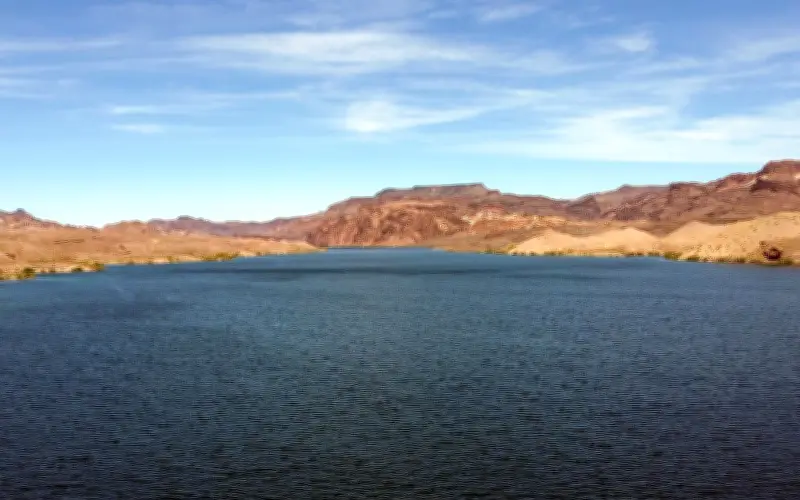 Tres estados de EU acuerdan plan para salvar el Río Colorado