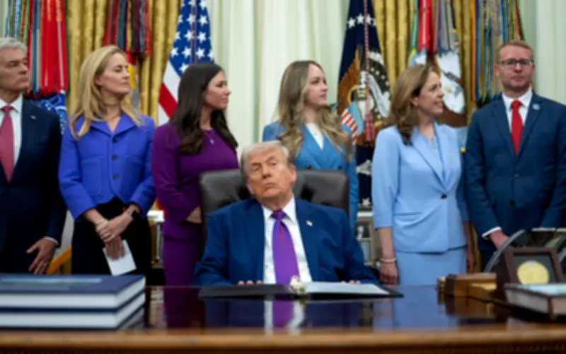 Trump suspenderá impuesto federal a gasolina por crisis en Irán