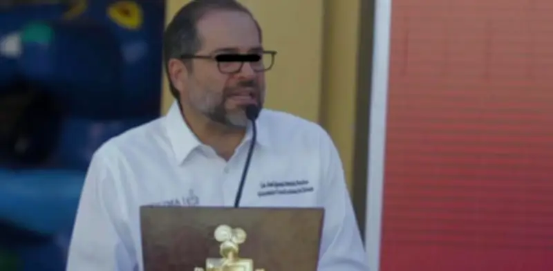 Vinculan a proceso a exgobernador de Colima por peculado
