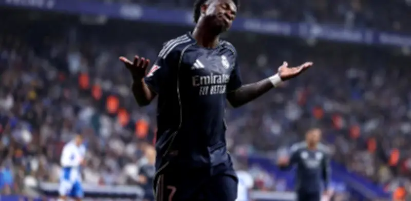 Vinicius Jr. frena el alirón del Barça con doblete ante Espanyol