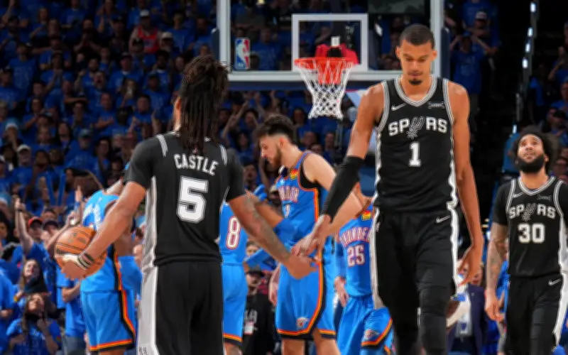 Wembanyama lidera a Spurs en épico Juego 1 ante Thunder