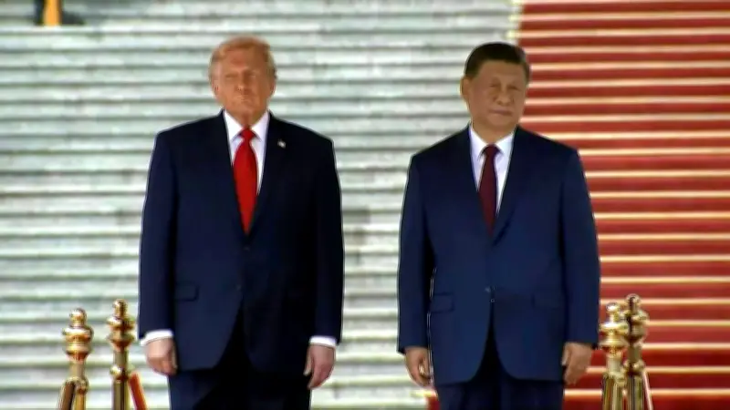 Xi Jinping recibe a Trump en Beijing; destacan relación bilateral