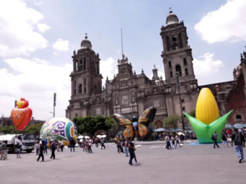 Zócalo se transforma en espacio lúdico con más de 100 actividades infantiles
