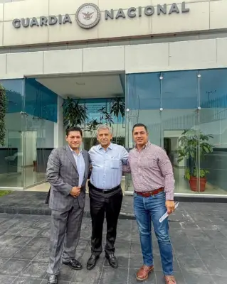 Alcalde de Cuautla prófugo asistió a evento con Guardia Nacional antes de revelarse nexos con narco