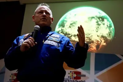 Astronauta Barry Wilmore insta a someter la maldad
