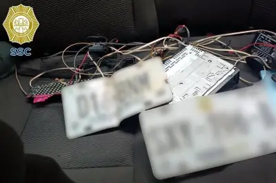 Caen dos robacoches en Magdalena Contreras