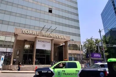 Conato de incendio en Torre del Bienestar moviliza a bomberos