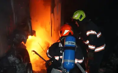 Controlan incendio en fábrica de dulces en Zapopan, Jalisco