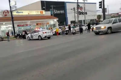 Cortometraje causa bloqueo en avenida Rómulo Garza