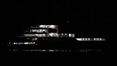 Crucero con hantavirus llega a Tenerife; inicia desembarque con protocolo especial