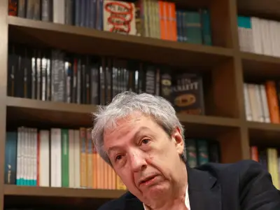 David Toscana escribe 'El ejército ciego' a ciegas: literatura sensorial