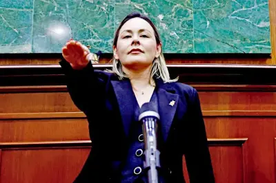 De 'meserita' a líder: su historia de superación