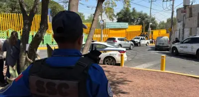 Familia denuncia ataque planeado con navajas en baños del CCH Sur