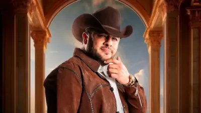 Francisco 'El Gallo' Elizalde anuncia muerte de 'El Monja' con emotivo mensaje
