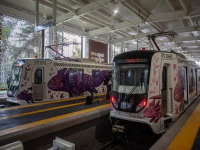Inauguran en CDMX el Tren Ligero El Ajolote, un símbolo de identidad