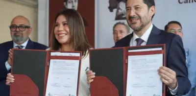 Iztacalco e ISSSTE amplían atención médica para mujeres