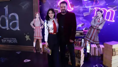 José Eduardo Derbez se afeita la barba en pleno escándalo de Vadhir