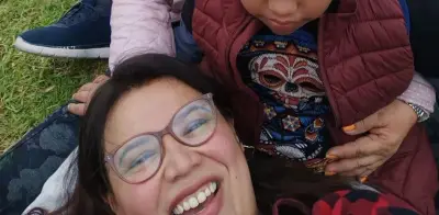 Madre de niño con síndrome de Down enfrenta retos diarios con apoyo familiar