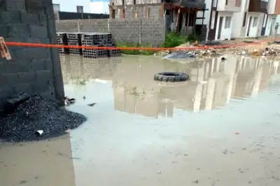 Madrugada de angustia por inundaciones en colonias de la CDMX