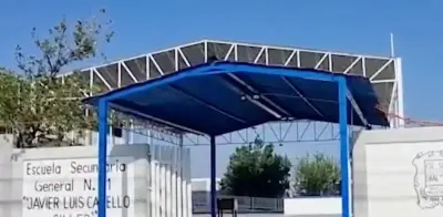 Maestro se autolesiona en secundaria de Saltillo; es trasladado al ISSSTE