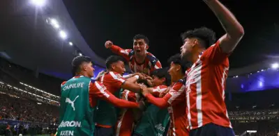Milito desafía a críticos tras épica remontada de Chivas ante Tigres