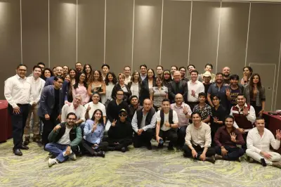 Montiel reúne a 50 creadores pro 4T previo a conferencias semanales
