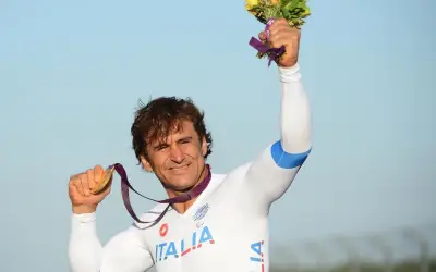 Muere Alex Zanardi, ex piloto de F1 y leyenda paralímpica, a los 59 años