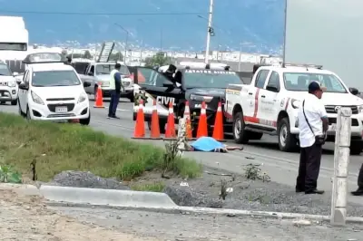 Muere atropellado al cambiar llanta en carretera de NL