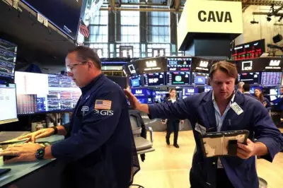 Nasdaq y S&P 500 acumulan tercera jornada consecutiva de pérdidas