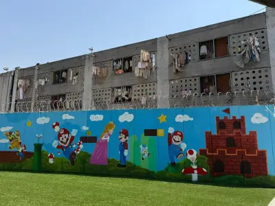 Niños en Santa Martha Acatitla: felices entre muros