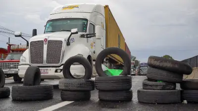 Nuevo modus operandi: ciegan a choferes con extintores en carreteras